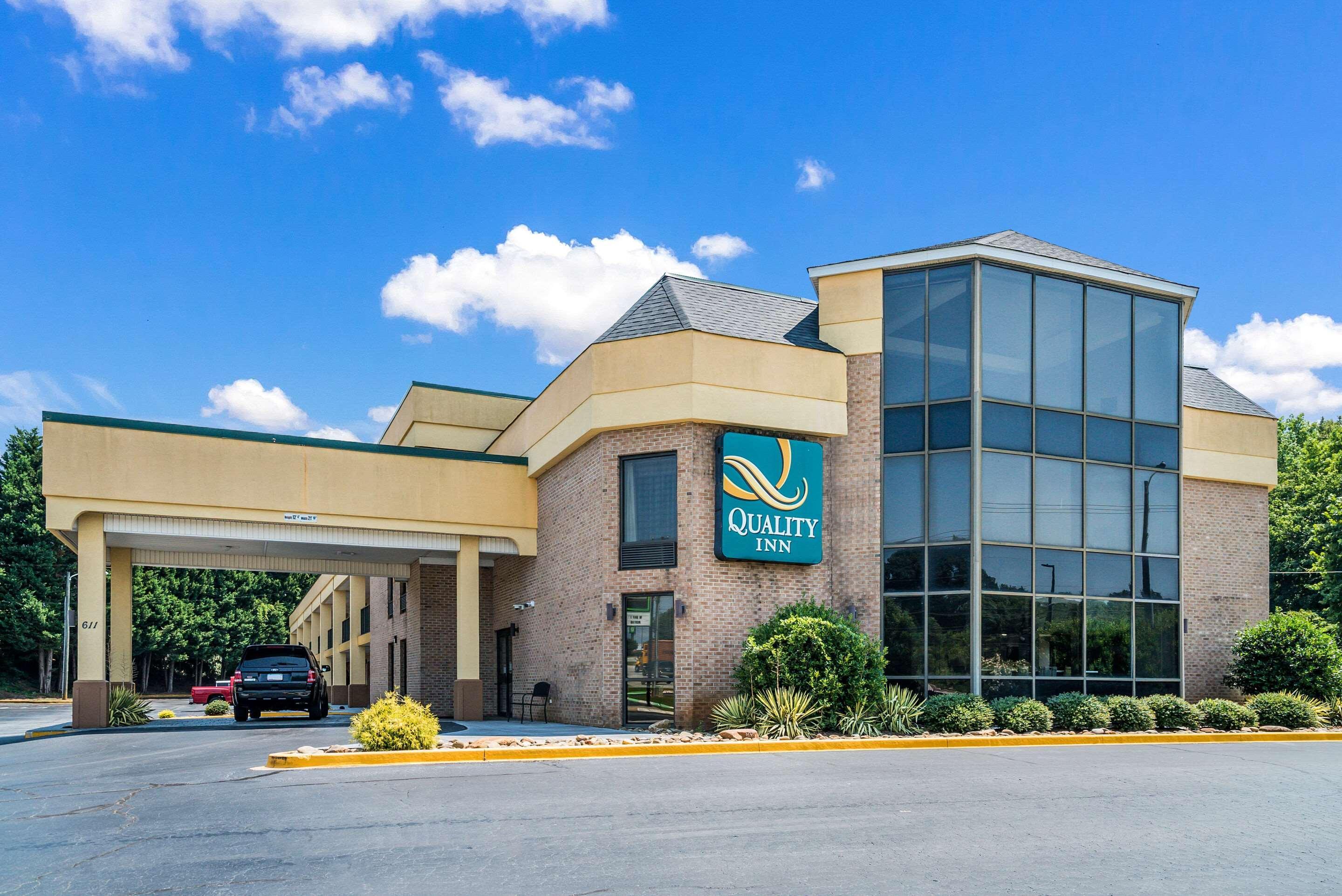 Quality Inn Гріер Екстер'єр фото