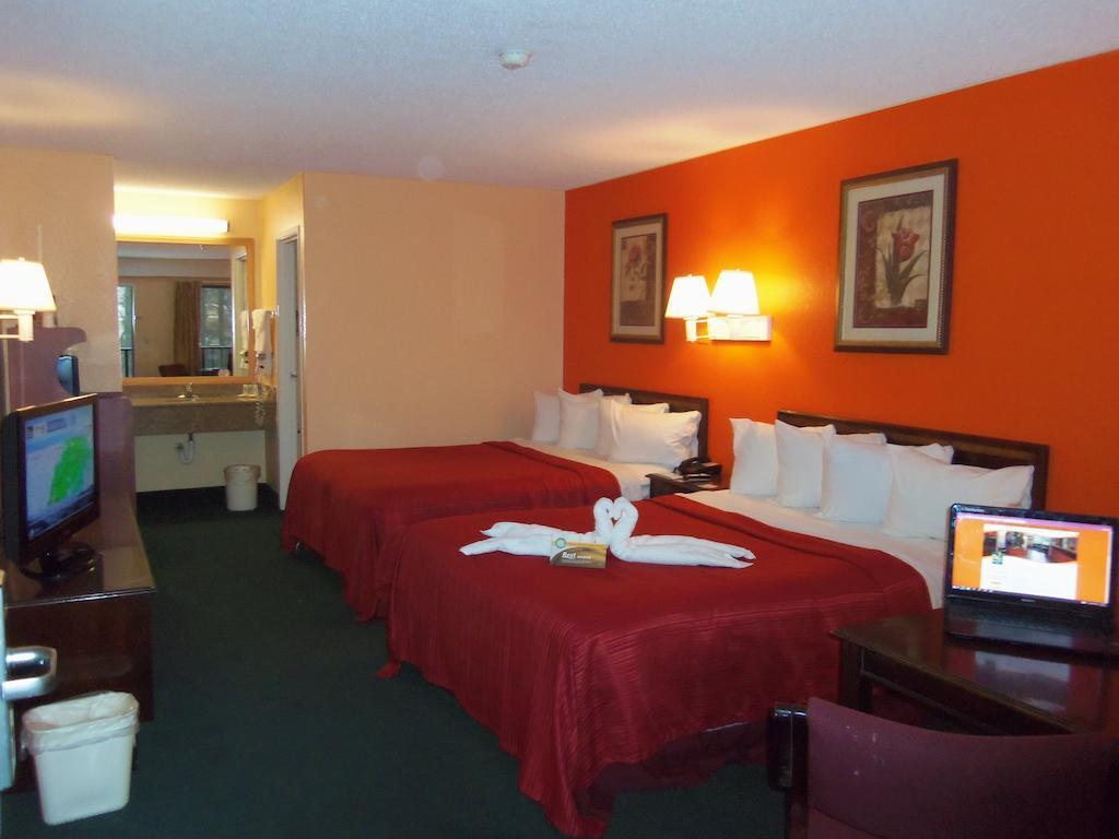 Quality Inn Гріер Екстер'єр фото